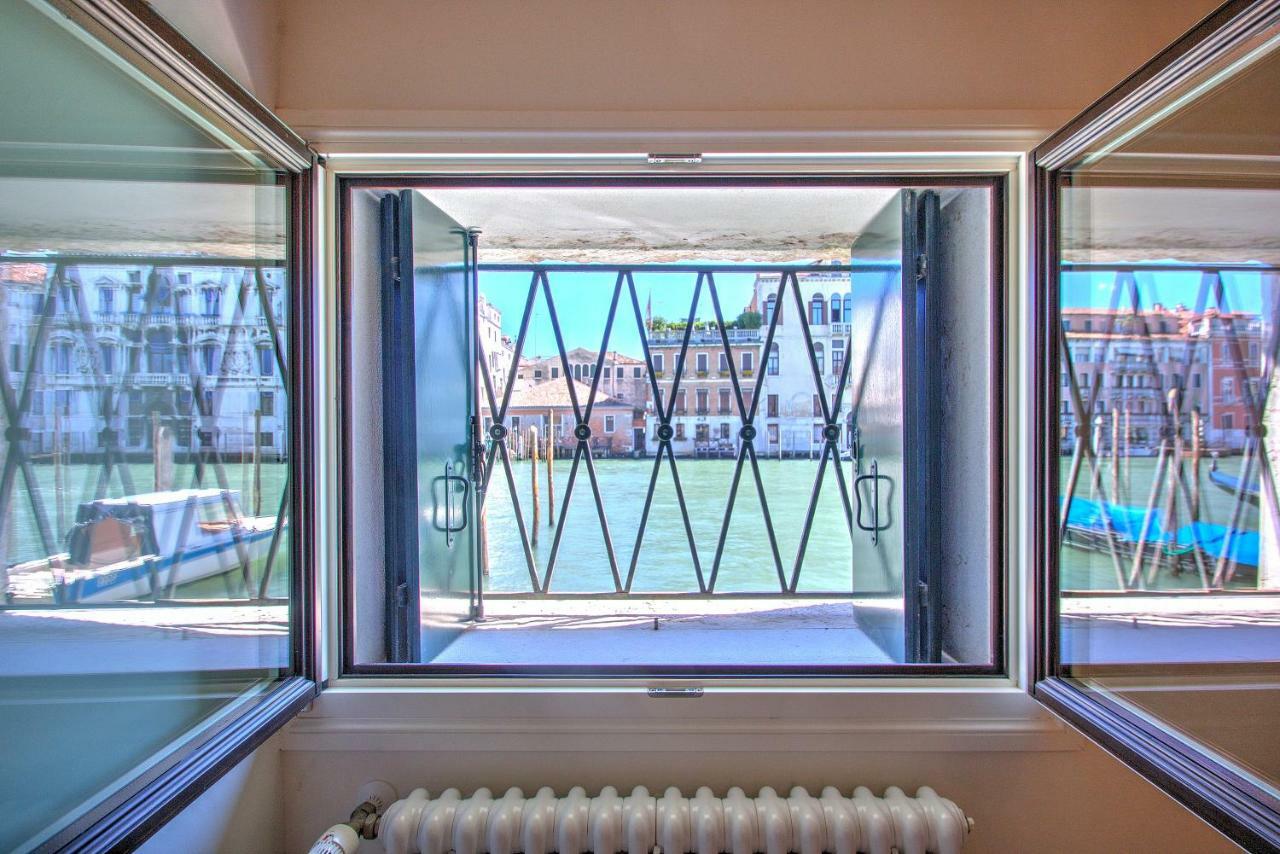 Apartament Grandcanal-red *
